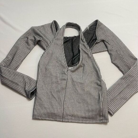 NWT Pretty Garbage Bolero Halter Top Set Grey Black 2Pc Set Size Medium New - Picture 1 of 9